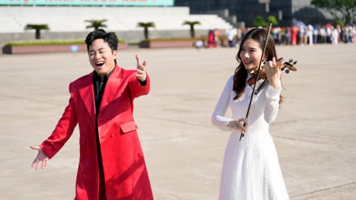 Vì sao MV 'Việt Nam – Tự hào tiếp bước tương lai' lọt top đầu hàng loạt bảng xếp hạng?