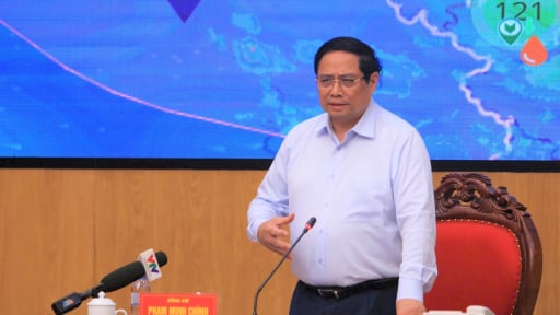 Thủ tướng Phạm Minh Chính trực tiếp vào Nghệ An, chỉ huy ứng phó với cơn bão số 5