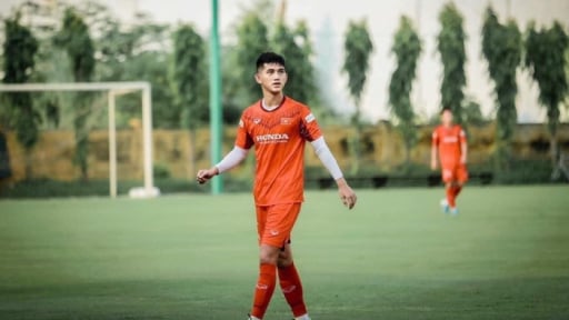 Trung vệ 1m80 từng thi đấu ở Hàn Quốc rời HAGL, gia nhập CLB Đồng Tháp?