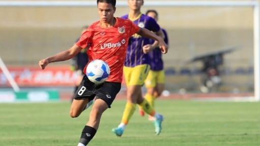 Cầu thủ thứ 5 được triệu tập lên U23 Việt Nam: Tiền vệ Việt kiều trị giá 12 tỷ đồng