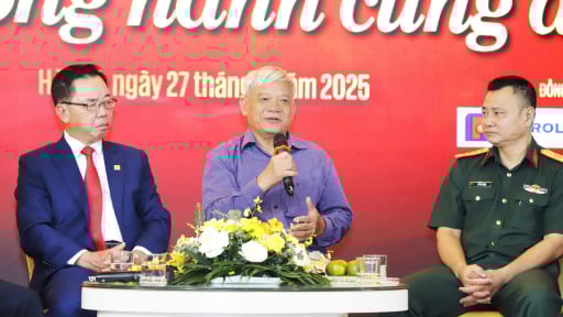TS.Nguyễn Sĩ Đại lần đầu chia sẻ về lý do khi viết bài thơ “Nông dân”
