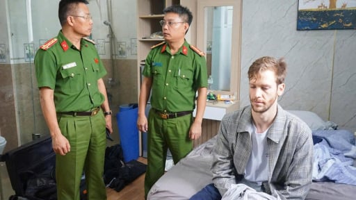 TIN NÓNG 24 GIỜ QUA: Bắt nghi phạm người nước ngoài cướp tiệm vàng tại Đà Nẵng; đâm chết bạn nhậu vì mâu thuẫn