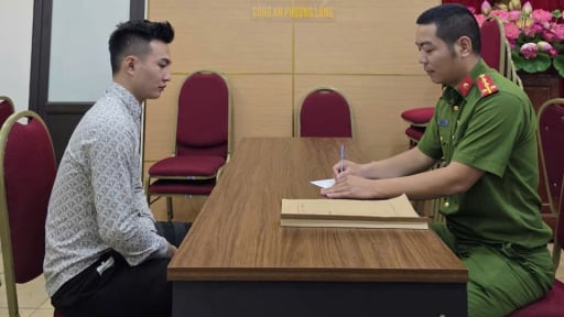 Tạm giữ hình sự nam thanh niên thông chốt bảo vệ diễu binh, tông ngã công an phường ở Hà Nội