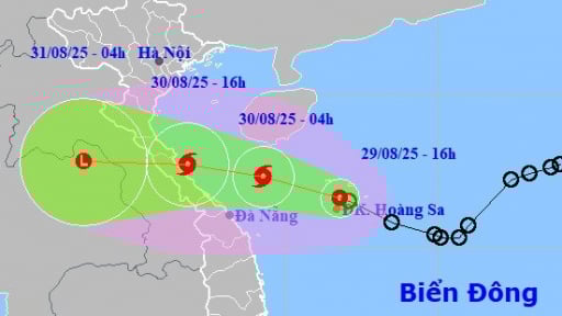 NÓNG: Áp thấp nhiệt đới sắp mạnh lên thành bão số 6, hướng thẳng vào vùng biển Quảng Trị đến Đà Nẵng