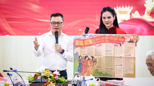 Quà tặng đặc biệt đưa người dân “xuyên không” trở về thời khắc lịch sử ngày 2/9/1945 của báo Nhân Dân