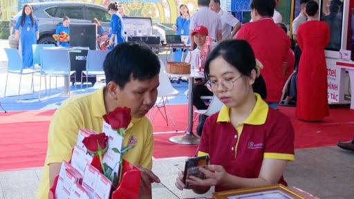Sau sáp nhập, phường Tân Uyên, TPHCM xây dựng chính quyền số và kinh tế số, tăng mức độ hài lòng của người dân