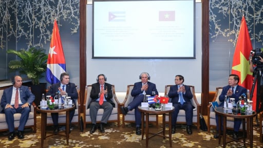 Thủ tướng: Vì Cuba, doanh nghiệp Việt Nam hãy sẵn sàng hiến thời gian, công sức, trí tuệ