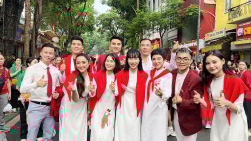 HLV Trương Minh Sang: Tham gia diễu hành còn cảm xúc hơn giành HCV quốc tế