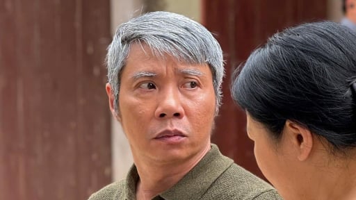 Nghệ sĩ Nhân dân Công Lý phải phẫu thuật, muốn về nhà vì ám ảnh bệnh viện