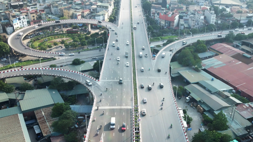 Hà Nội: Cấm xe tải trên 18 tấn rẽ từ cầu Vĩnh Tuy đi Nguyễn Khoái