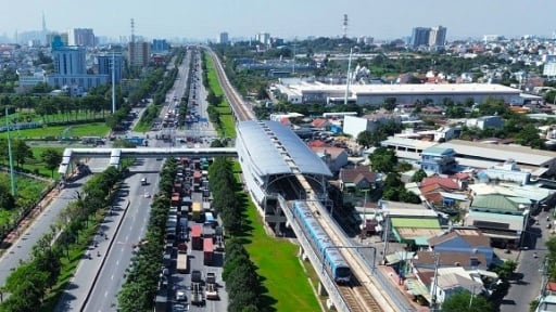 Vốn đầu tư từ đâu để phát triển mạng lưới metro hơn 1.000km tại 'siêu đô thị'?