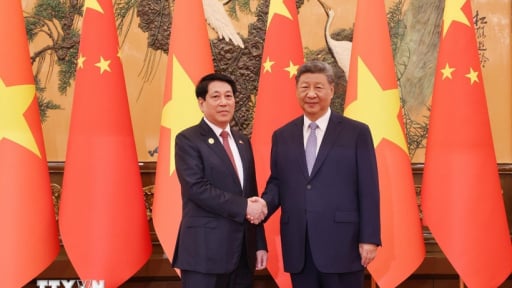 Việt Nam luôn ưu tiên hàng đầu việc củng cố và phát triển quan hệ Việt-Trung