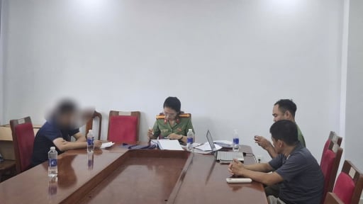 Bán tài khoản ngân hàng vài trăm nghìn, bị phạt hàng chục triệu đồng