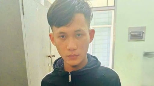 TIN NÓNG 24 GIỜ QUA: Bắt nghi phạm cướp tại tiệm vàng; khởi tố đối tượng lái ô tô tông thẳng vào xe công an xã