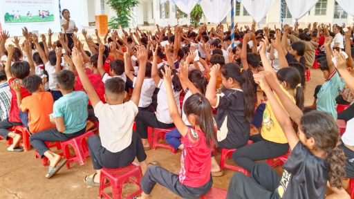 Nỗi niềm của trẻ em vùng bauxite không có trường trong năm học mới