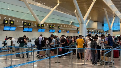 Hàng không mở bán vé máy bay Tết sớm, hành khách nên lưu ý gì?