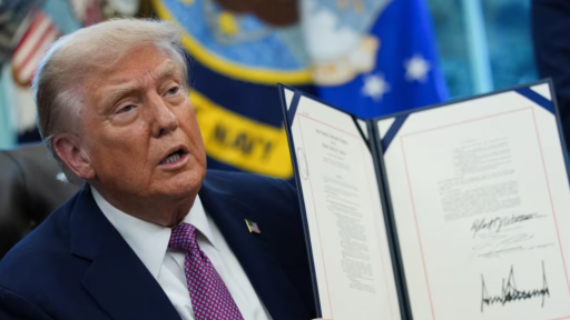 Ông Trump đổi tên Lầu Năm Góc thành Bộ Chiến tranh, hứa sẽ chấm dứt xung đột ở Ukraine 