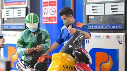 Gi&aacute; xăng dầu h&ocirc;m nay 27/6: Gi&aacute; dầu th&ocirc; tăng giảm thất thường, xăng dầu trong nước giảm mạnh