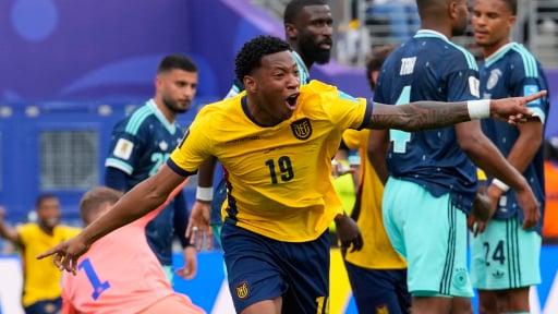 Ecuador v&agrave; Bờ Biển Ng&agrave; gi&agrave;nh v&eacute; v&agrave;o v&ograve;ng knock-out