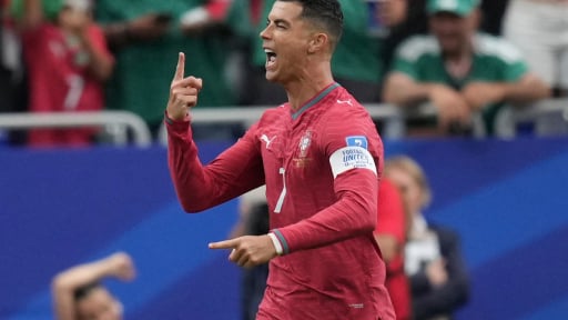 &ldquo;Ch&uacute;ng t&ocirc;i sẽ l&agrave;m tất cả để Cristiano Ronaldo ghi b&agrave;n'