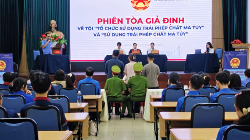 Phi&ecirc;n t&ograve;a giả định tại giảng đường gi&uacute;p sinh vi&ecirc;n Đ&agrave; Nẵng nhận diện cạm bẫy ma t&uacute;y