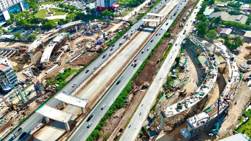 Lộ diện h&igrave;nh h&agrave;i si&ecirc;u n&uacute;t giao trị gi&aacute; gần 2.400 tỷ tại H&agrave; Nội sau hơn 1 năm thi c&ocirc;ng