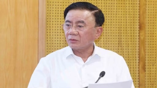 Thường trực Ban B&iacute; thư: Kh&ocirc;ng tạo 'khoảng trống th&ocirc;ng tin' cho c&aacute;c thế lực th&ugrave; địch lợi dụng chống ph&aacute;