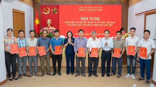 S&aacute;p nhập th&ocirc;n, tổ d&acirc;n phố mới nhất ở Hưng Y&ecirc;n, đề &aacute;n, nh&acirc;n sự đ&atilde; th&ocirc;ng qua tại nhiều x&atilde;, c&oacute; B&iacute; thư chi bộ th&ocirc;n 9X
