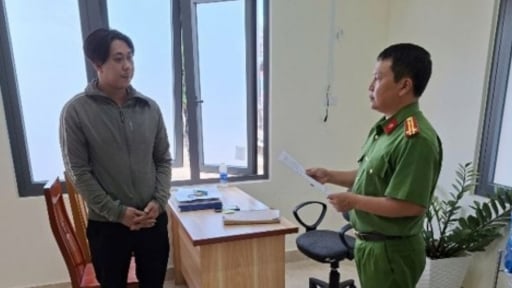 Thanh ni&ecirc;n 25 tuổi thu&ecirc; xe &ocirc; t&ocirc; rồi mang đi cầm cố lấy tiền ti&ecirc;u x&agrave;i