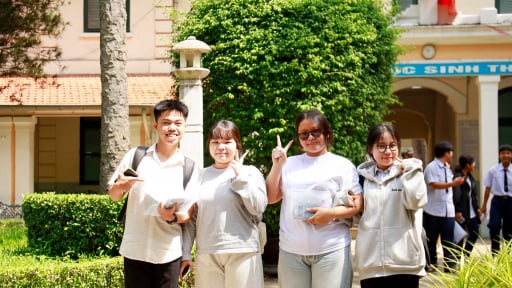 TP.HCM c&oacute; 3 thủ khoa khối B00 tuyệt đối, hơn 750 điểm 10 thi tốt nghiệp THPT 2026