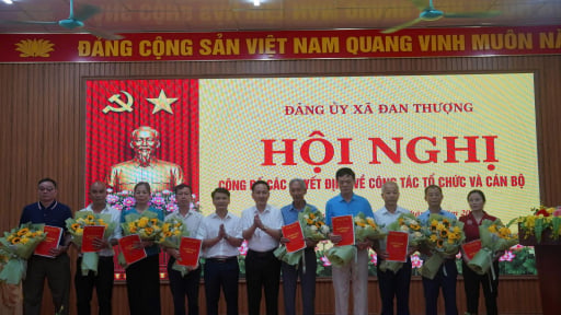 S&aacute;p nhập th&ocirc;n th&agrave;nh c&ocirc;ng, x&atilde; Đan Thượng, tỉnh Ph&uacute; Thọ (địa phận huyện Hạ H&ograve;a cũ) c&ocirc;ng bố c&aacute;c Quyết định nh&acirc;n sự, tổ chức