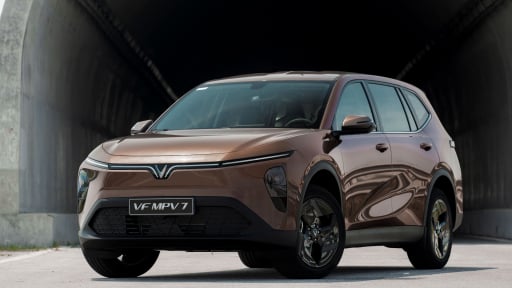 Gần 3 năm sạc 0 đồng, bảo dưỡng chỉ v&agrave;i trăm ngh&igrave;n đồng: Chủ xe đ&aacute;nh gi&aacute; VF MPV 7 l&agrave; khoản đầu tư vừa mua đ&atilde; lời