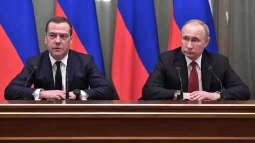 &Ocirc;ng Medvedev bất ngờ thăm Iran buộc phương T&acirc;y phải xem lại những dự đo&aacute;n của m&igrave;nh về Nga