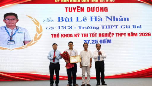 H&agrave;nh tr&igrave;nh vượt kh&oacute; của cậu học tr&ograve; ngh&egrave;o ở C&agrave; Mau để trở th&agrave;nh thủ khoa tốt nghiệp THPT năm 2026