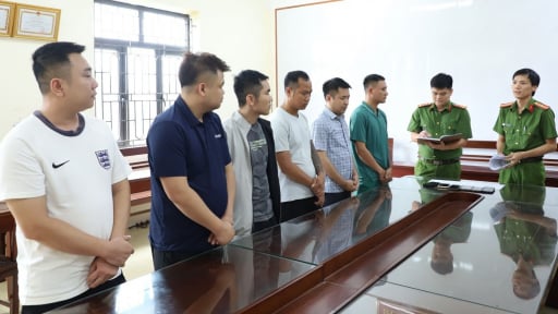 Triệt ph&aacute; đường d&acirc;y c&aacute; độ b&oacute;ng đ&aacute; hơn 900 tỷ đồng, tạm giữ 6 đối tượng