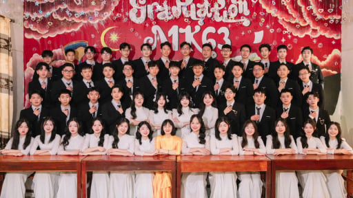 Một lớp học trường l&agrave;ng ở Nghệ An, c&oacute; 22 học sinh đạt điểm 10