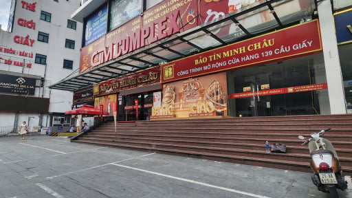Gi&aacute; v&agrave;ng h&ocirc;m nay mới nhất (6/7) giảm mạnh: Kh&aacute;ch mua vắng, nh&agrave; v&agrave;ng vẫn b&aacute;n tối đa 10 chỉ nhận ngay