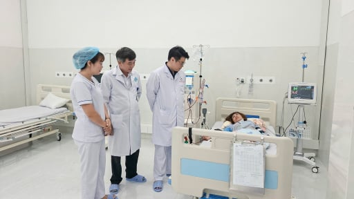 Người bệnh suy thận kh&ocirc;ng c&ograve;n lo lỡ hẹn với C&ocirc;n Đảo