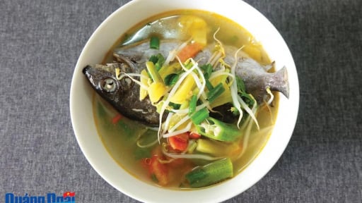 Thứ c&aacute; m&igrave;nh dẹp n&agrave;y ở Quảng Ng&atilde;i b&aacute;n 100.000-130.000 đồng/kg nấu canh g&igrave; m&agrave; h&uacute;p muỗng nước 'tỉnh cả người'?