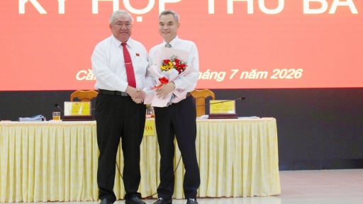 X&atilde; Cần Giờ, nơi c&oacute; si&ecirc;u đ&ocirc; thị lấn biển lớn nhất Việt Nam vừa c&oacute; t&acirc;n chủ tịch x&atilde;