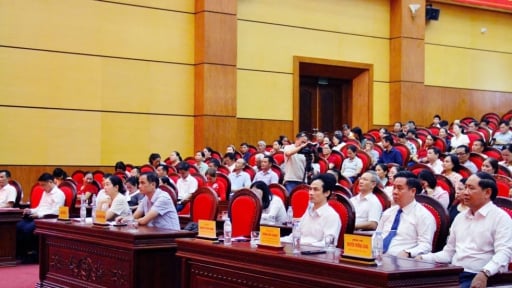 Th&agrave;nh c&ocirc;ng s&aacute;p nhập, từ 60 th&ocirc;n giảm c&ograve;n 17 th&ocirc;n, x&atilde; Y&ecirc;n Kh&aacute;nh, tỉnh Ninh B&igrave;nh tổ chức hội nghị quan trọng n&agrave;y