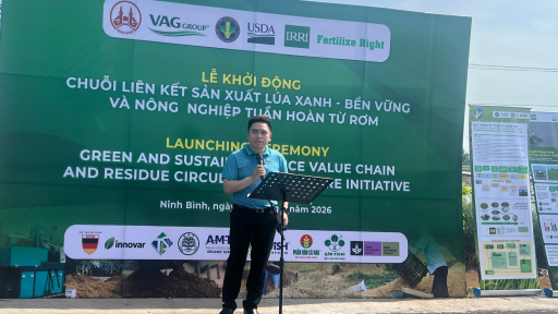 VAG Group phối hợp IRRI l&agrave;m l&uacute;a xanh, gi&uacute;p n&ocirc;ng d&acirc;n giảm 25% chi ph&iacute;, đồng ruộng giảm ph&aacute;t thải