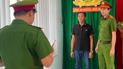Bắt người đ&agrave;n &ocirc;ng d&ugrave;ng c&acirc;y sắt đ&aacute;nh bạn nhậu g&acirc;y thương t&iacute;ch 47% 