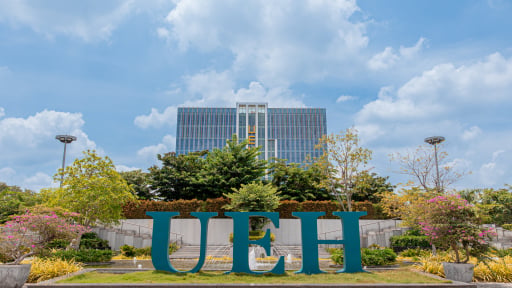 Loạt trường c&ocirc;ng lập c&ocirc;ng bố điểm s&agrave;n x&eacute;t tuyển đại học 2026 tại TP.HCM: UEH, HCMUS, UIT...