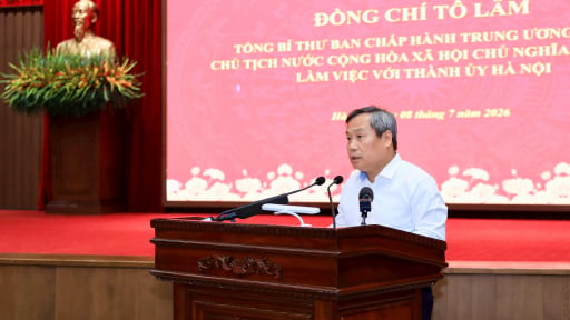 Chủ tịch H&agrave; Nội: Tăng trưởng 11% l&agrave; tr&aacute;ch nhiệm ch&iacute;nh trị của Thủ đ&ocirc; đối với cả nước, kh&ocirc;ng điều chỉnh thấp hơn
