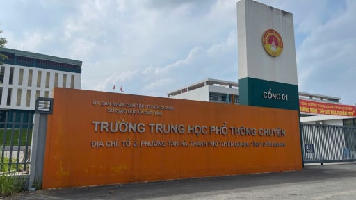 Bộ GDĐT n&oacute;i g&igrave; sau khi Sở GDĐT Tuy&ecirc;n Quang c&oacute; đề xuất thi lại m&ocirc;n To&aacute;n tốt nghiệp THPT 2026?