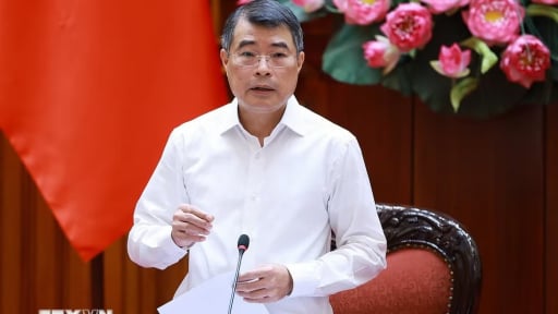 Thủ tướng L&ecirc; Minh Hưng y&ecirc;u cầu phải c&oacute; giải ph&aacute;p đột ph&aacute; để khắc phục ngay t&igrave;nh trạng chậm giải ng&acirc;n vốn tồn đọng