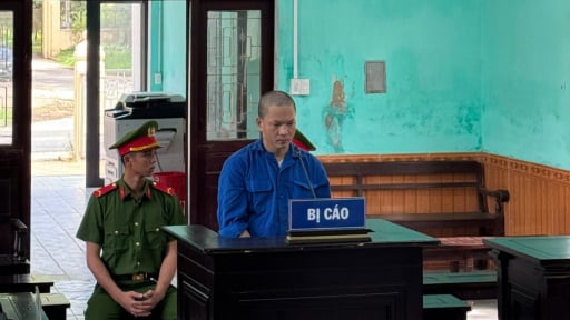 Đối tượng bẻ g&atilde;y bảo vật quốc gia Ngai vua triều Nguyễn lĩnh &aacute;n t&ugrave; 