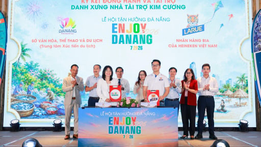 Larue c&ugrave;ng TP. Đ&agrave; Nẵng lan tỏa gi&aacute; trị văn h&oacute;a, ẩm thực v&agrave; du lịch địa phương 