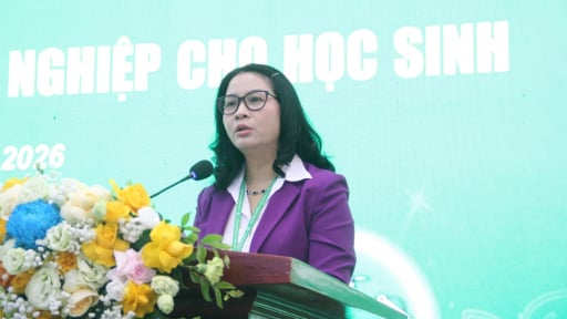 Học viện N&ocirc;ng nghiệp Việt Nam giới thiệu chương tr&igrave;nh gi&uacute;p học sinh tập l&agrave;m b&aacute;c sĩ th&uacute; y, kỹ sư n&ocirc;ng nghiệp